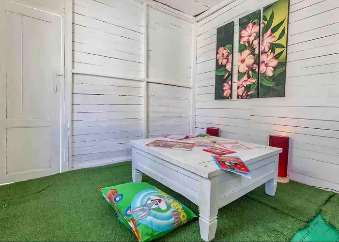 Spacious 2Bdr Seminyak Walking Eat&Shop Street