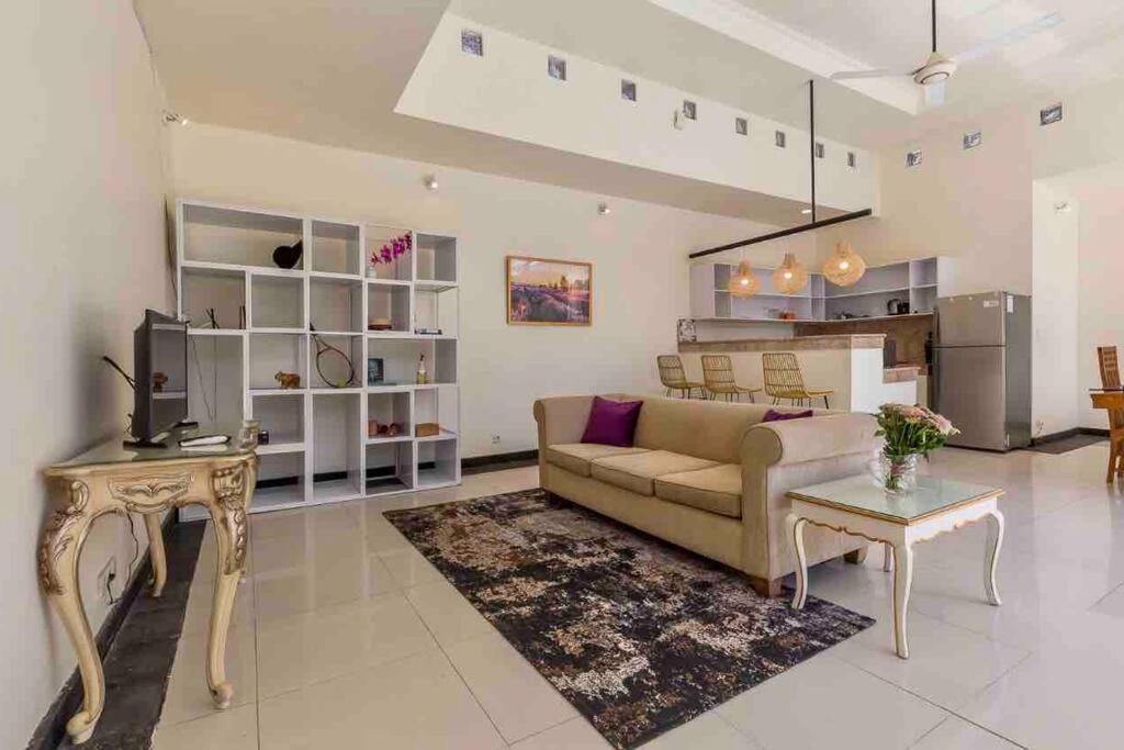 Spacious 2bdr Walking Eat&shop Street *